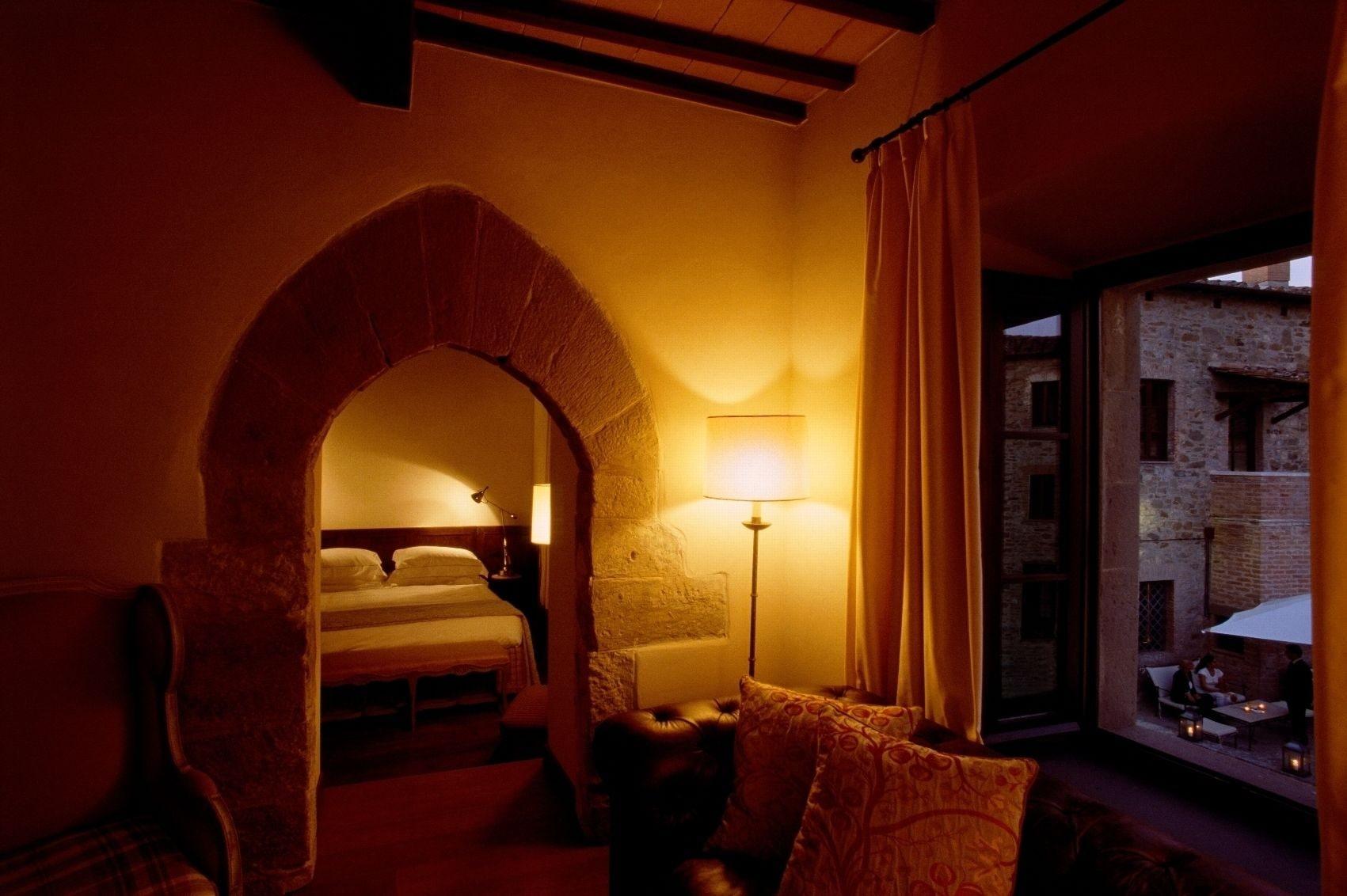 Castel Monastero - The Leading Hotels Of The World Castelnuovo Berardenga Exteriör bild