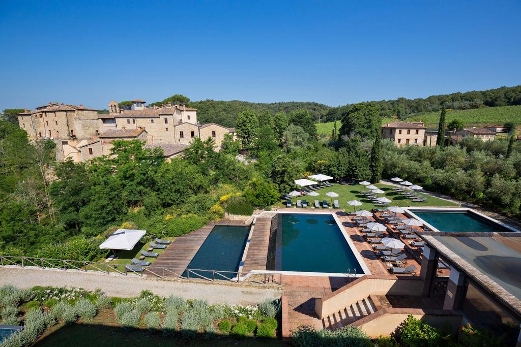 Castel Monastero - The Leading Hotels Of The World Castelnuovo Berardenga Exteriör bild